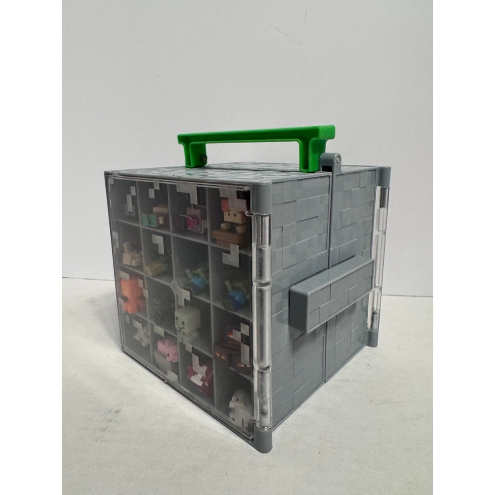 Minecraft Minifigure Collecters Display Case Cube with 22 mini figures 2014 - Picture 12 of 12